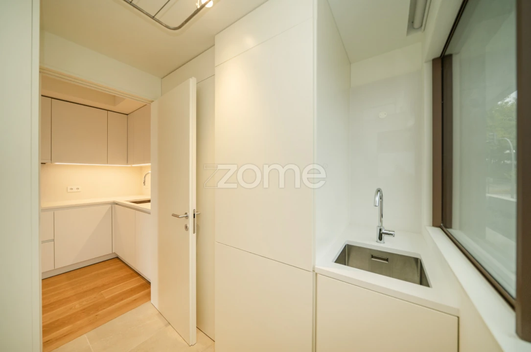 Apartamento T2 para Arrendamento em Aldoar, Foz do Douro e Nevogilde Foto 20