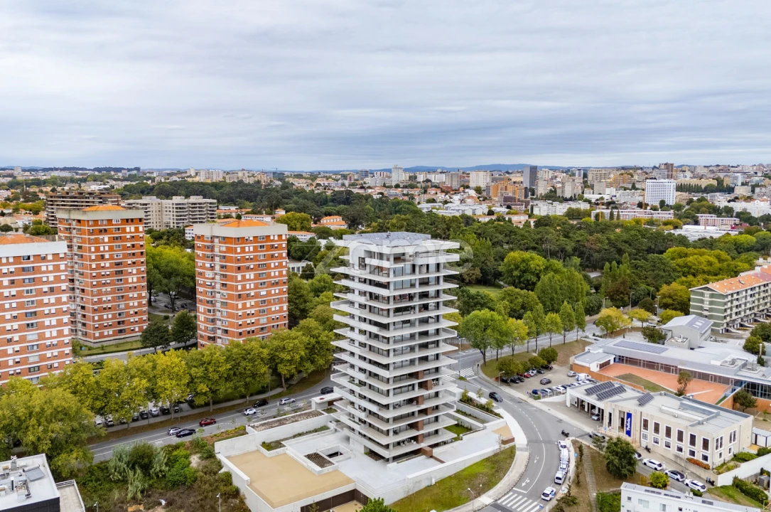 Apartamento T2 para Arrendamento em Aldoar, Foz do Douro e Nevogilde Foto 47