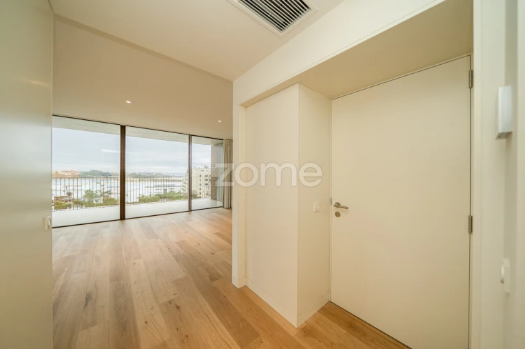 Apartamento T2 para Arrendamento em Aldoar, Foz do Douro e Nevogilde Foto 7
