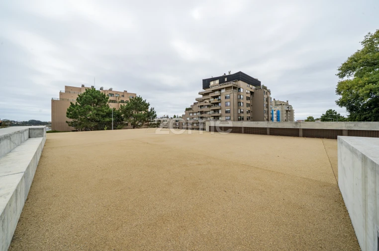 Apartamento T2 para Arrendamento em Aldoar, Foz do Douro e Nevogilde Foto 38