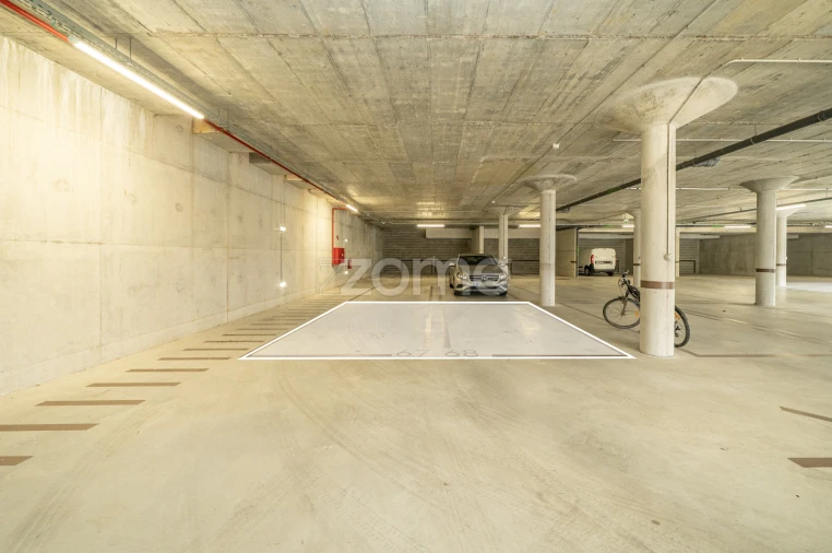 Apartamento T2 para Arrendamento em Aldoar, Foz do Douro e Nevogilde Foto 42