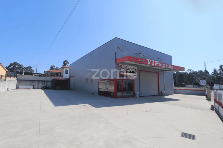 Terreno Comércio / Armazém para Venda em Friestas