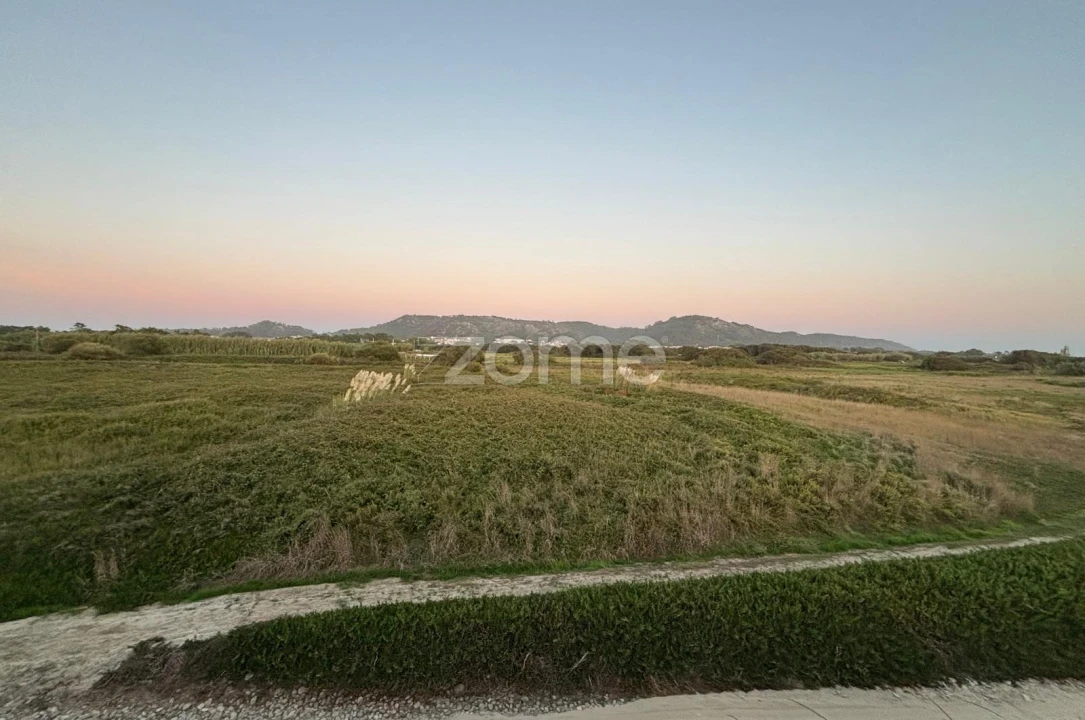 Terreno para Venda em Belinho e Mar Foto 6