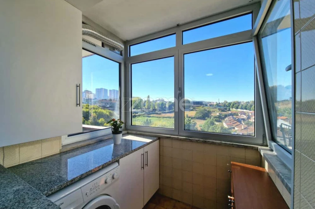 Apartamento T1 para Arrendamento em Braga (Maximinos, Sé e Cividade) Foto 14