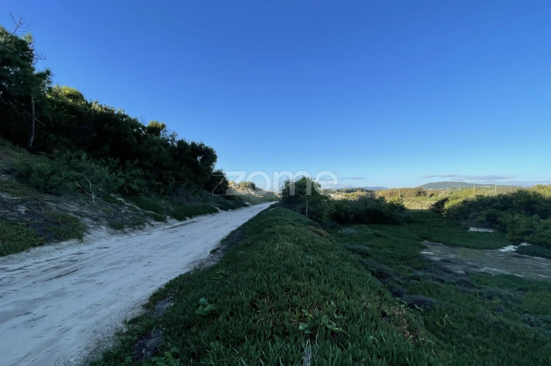 Terreno para Venda em Belinho e Mar Foto 3