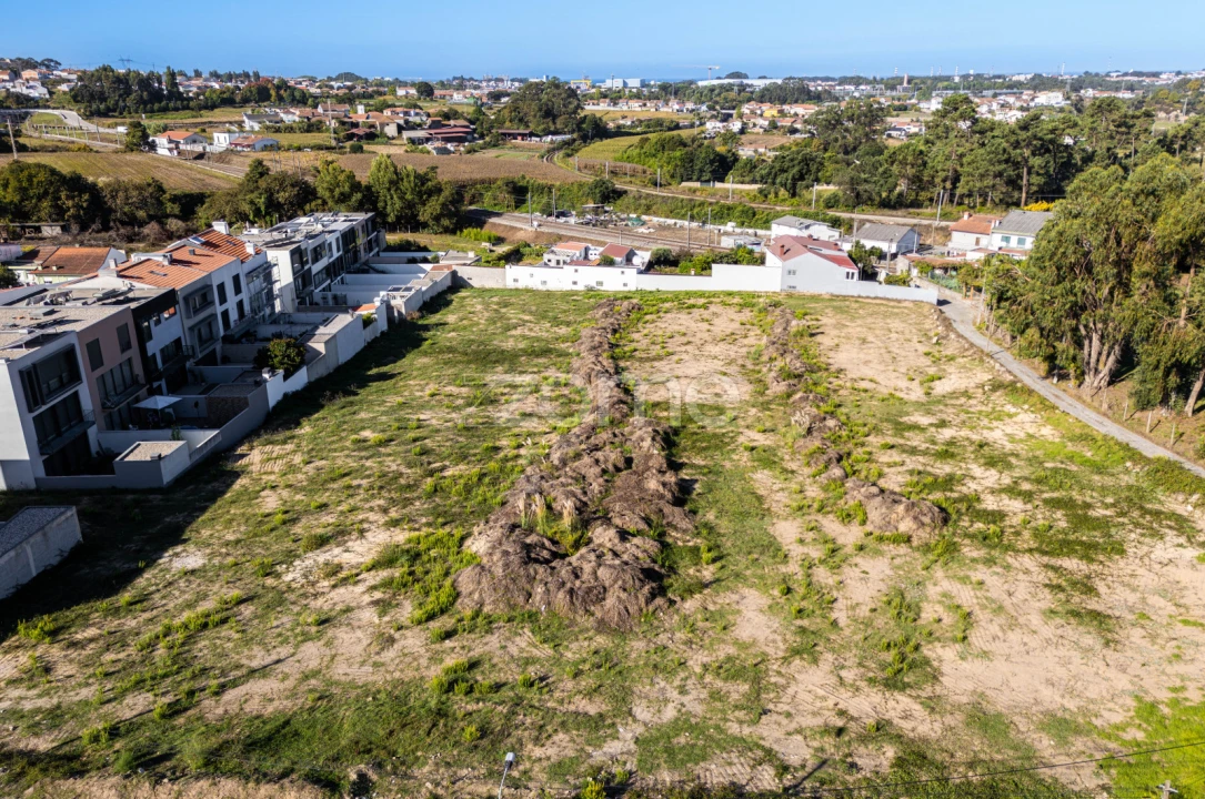 Terreno para Venda em Custóias, Leça do Balio e Guifões Foto 6