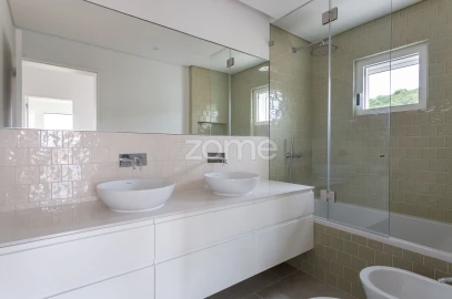 Moradia T3 para Venda em Sesimbra (Castelo)