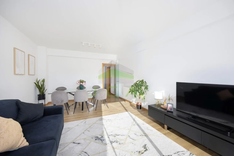 Apartamento T2 para Venda em Leiria, Pousos, Barreira e Cortes Foto 11