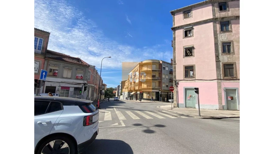 Apartamento T2 para Venda em Cedofeita, Santo Ildefonso, Sé, Miragaia, São Nicolau e Vitória Foto 18