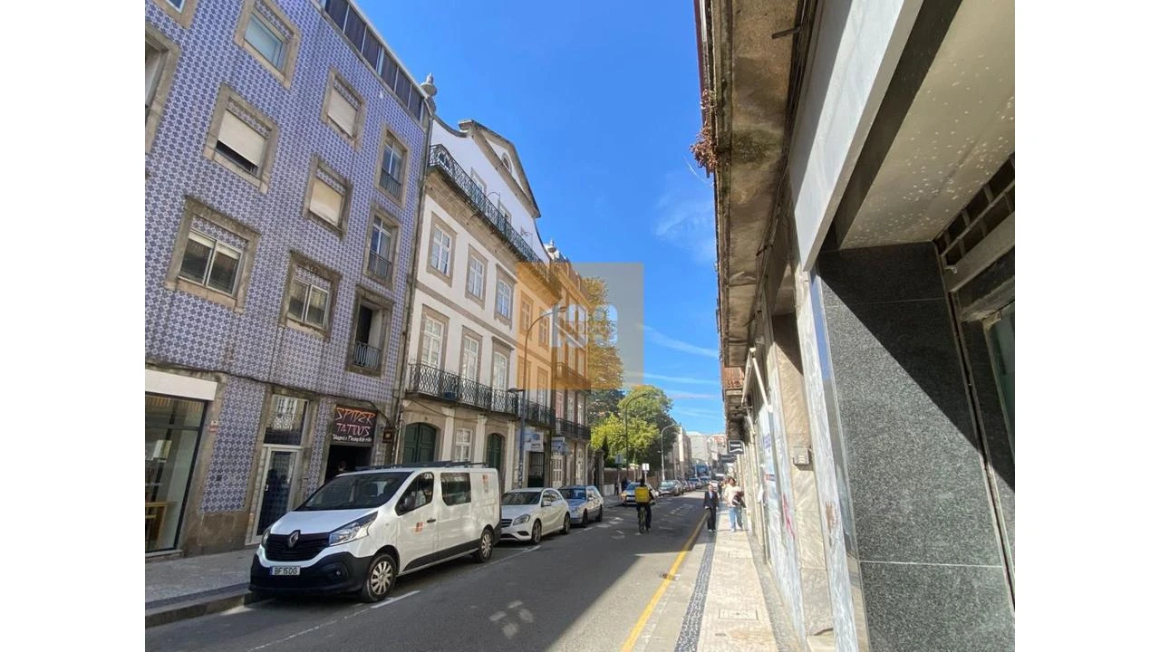 Apartamento T2 para Venda em Cedofeita, Santo Ildefonso, Sé, Miragaia, São Nicolau e Vitória Foto 22