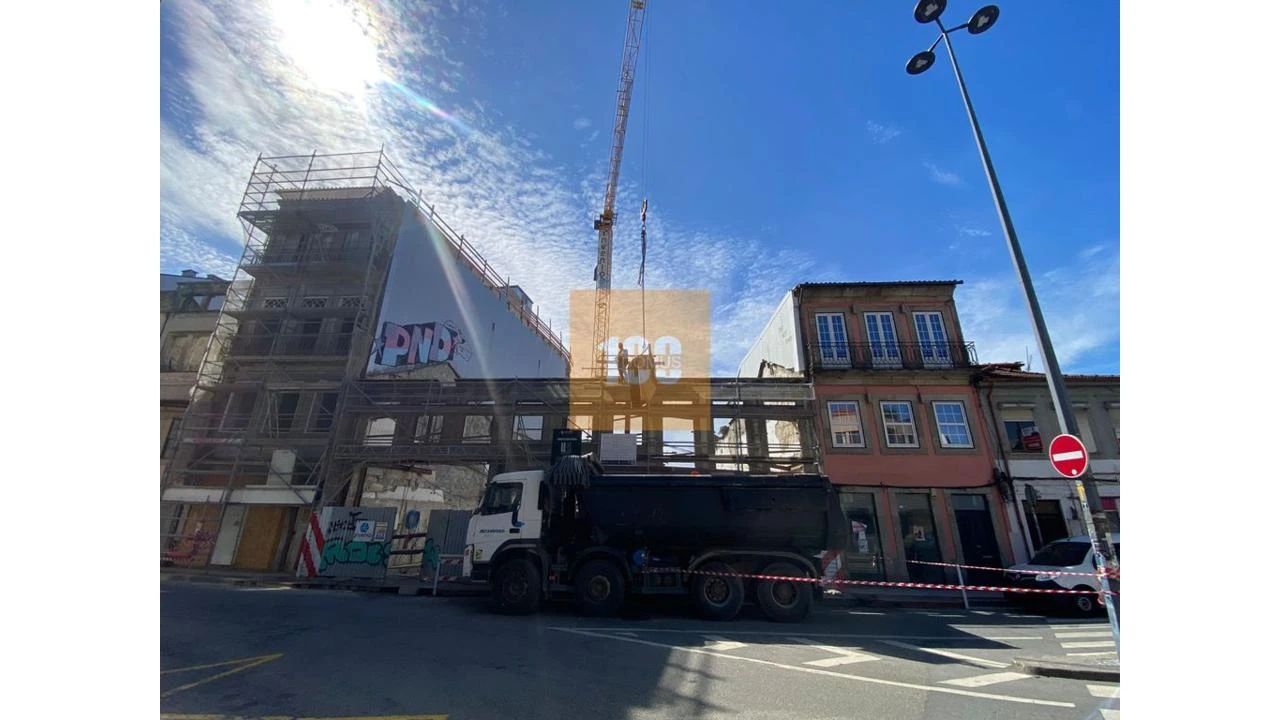 Apartamento T2 para Venda em Cedofeita, Santo Ildefonso, Sé, Miragaia, São Nicolau e Vitória Foto 7