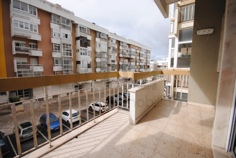 Apartamento T2 para Venda em Oeiras e São Julião da Barra, Paço de Arcos e Caxias Foto 1