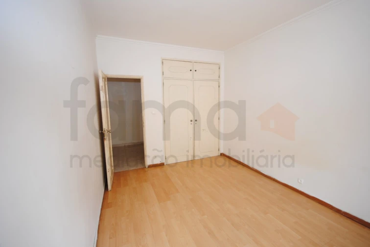 Apartamento T2 para Venda em Oeiras e São Julião da Barra, Paço de Arcos e Caxias Foto 6