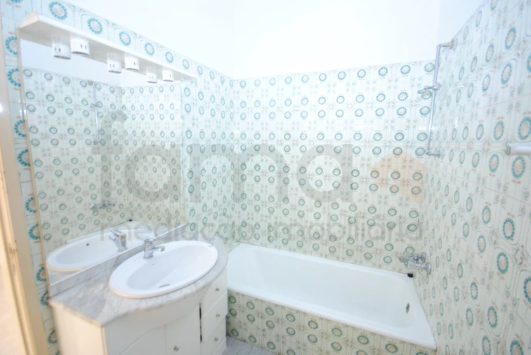 Apartamento T2 para Venda em Oeiras e São Julião da Barra, Paço de Arcos e Caxias Foto 19