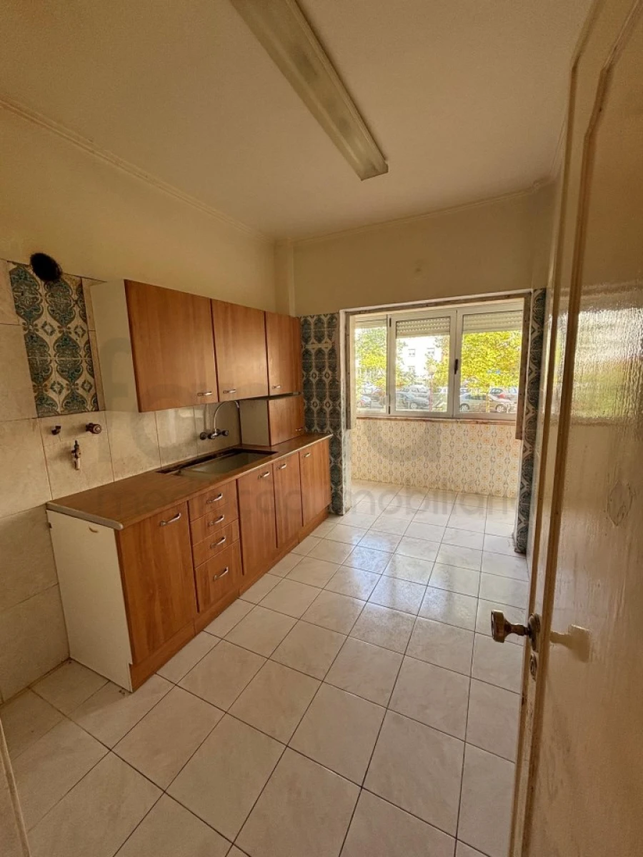 Apartamento T2 para Venda em Oeiras e São Julião da Barra, Paço de Arcos e Caxias Foto 29