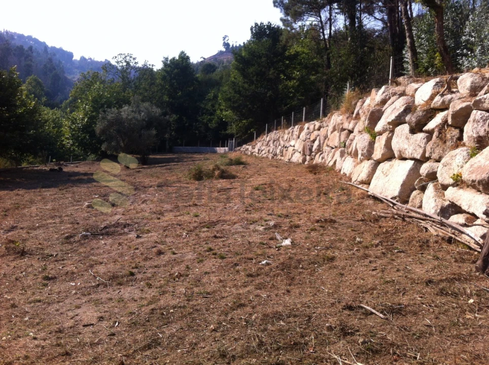 Terreno para Venda em Vila Boa de Quires e Maureles Foto 6