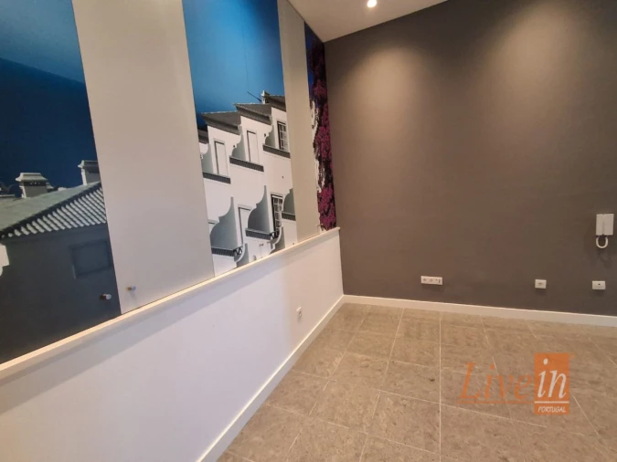 Loja para Arrendamento em Ericeira Foto 11