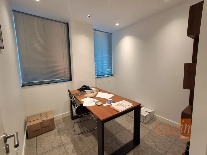 Loja para Arrendamento em Ericeira Foto 13