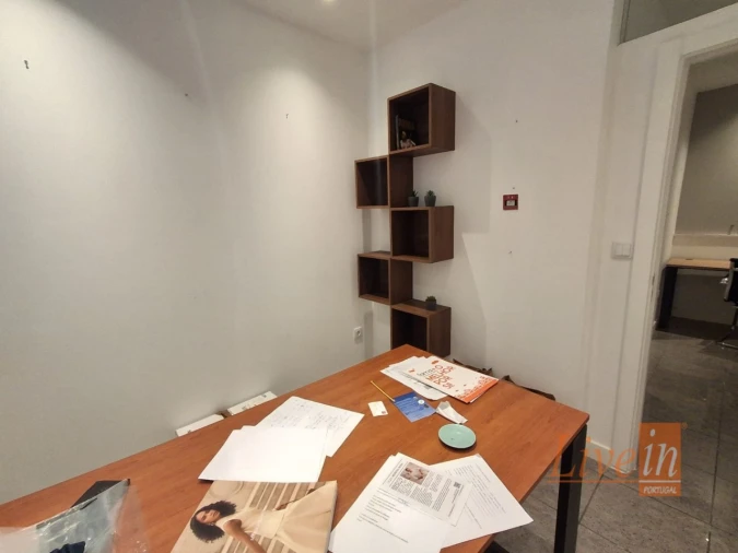 Loja para Arrendamento em Ericeira Foto 14