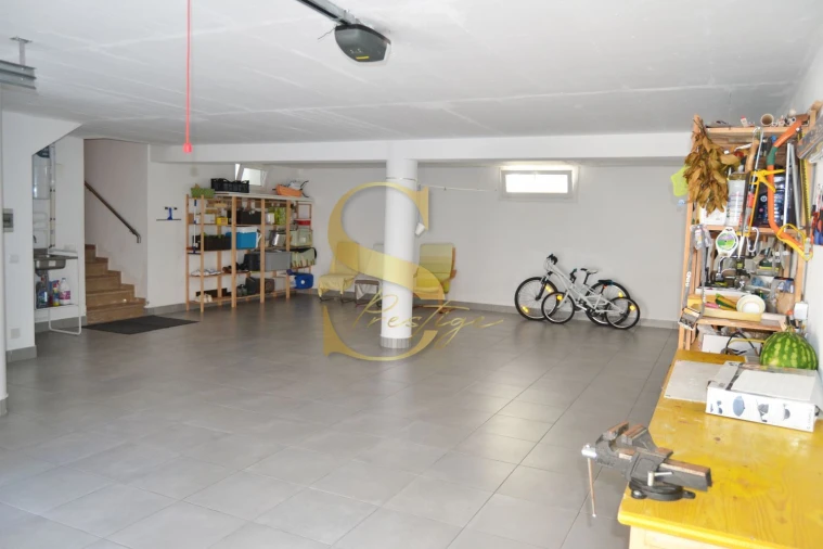 Moradia T4 para Venda em Gaeiras Foto 34