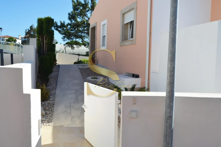 Moradia T4 para Venda em Gaeiras Foto 4