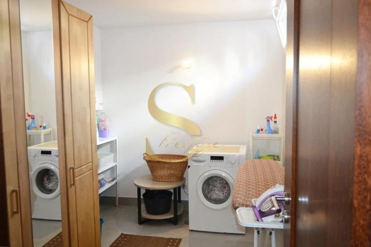 Moradia T4 para Venda em Gaeiras Foto 22