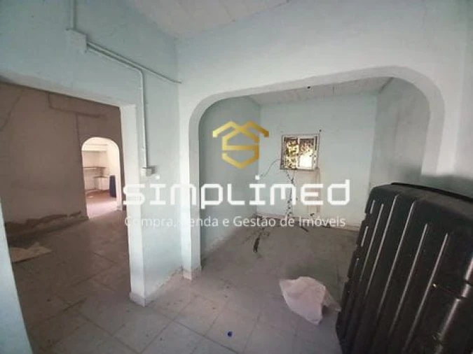 Moradia T1 para Venda em Santo Antonio da Charneca Foto 9