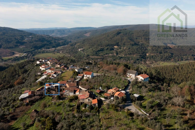 Moradia T2 para Venda em Gois Foto 9