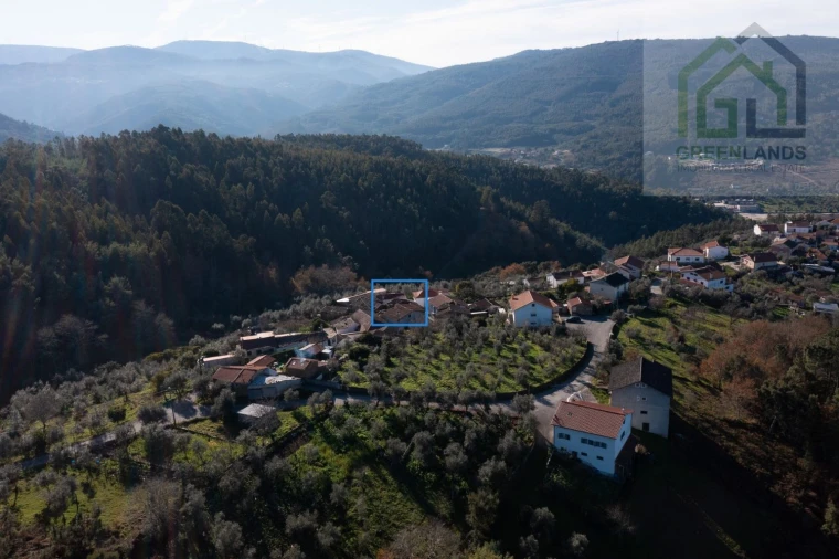 Moradia T2 para Venda em Gois Foto 8