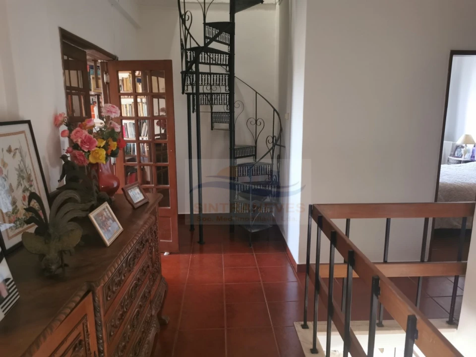 Moradia T12 para Venda em Camarate, Unhos e Apelação Foto 14