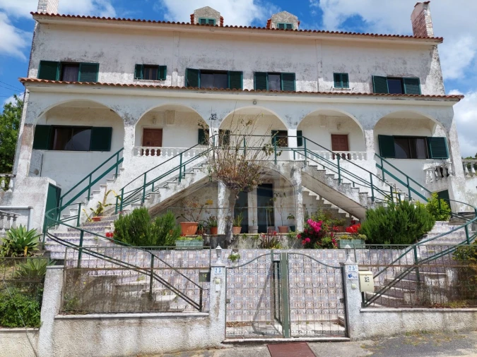 Moradia T12 para Venda em Camarate, Unhos e Apelação Foto 1