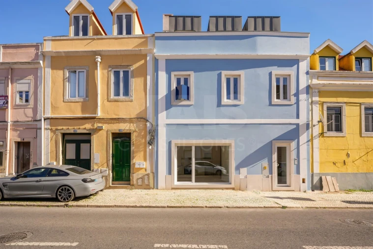 Apartamento T2 para Arrendamento em Beato Foto 2