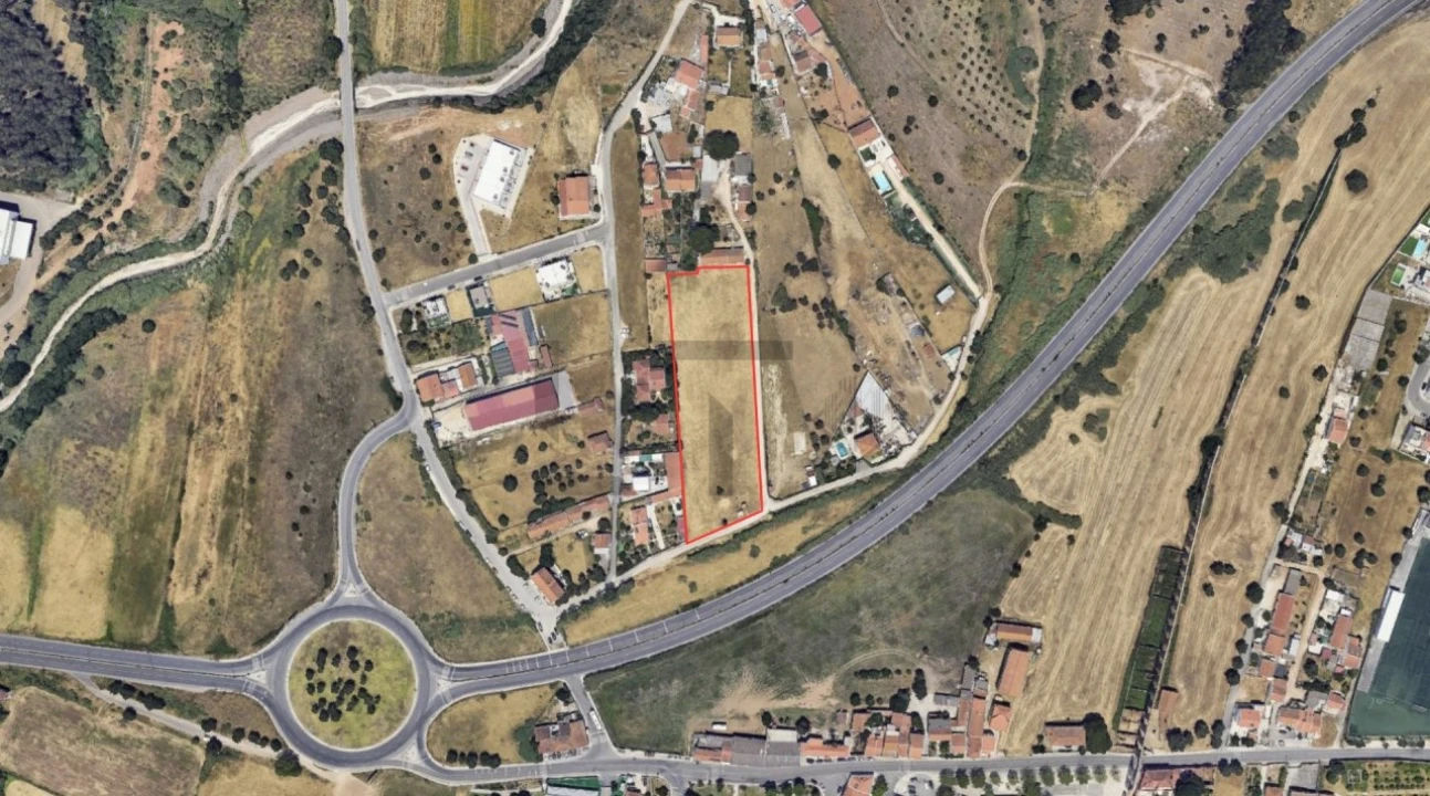 Terreno para Venda em Santo Antão e São Julião do Tojal Foto 2