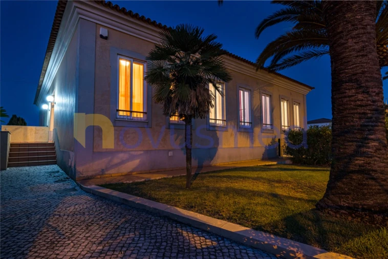 Moradia T4 para Venda em Albufeira e Olhos de Água Foto 65