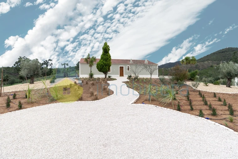 Moradia T5 para Venda em São Marcos da Serra Foto 5