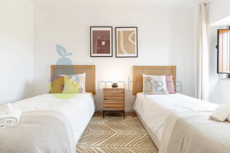 Moradia T5 para Venda em São Marcos da Serra Foto 22