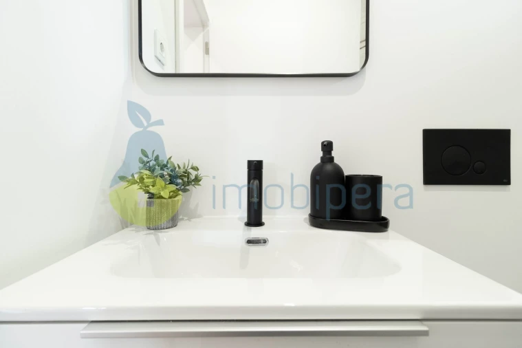 Moradia T5 para Venda em São Marcos da Serra Foto 30