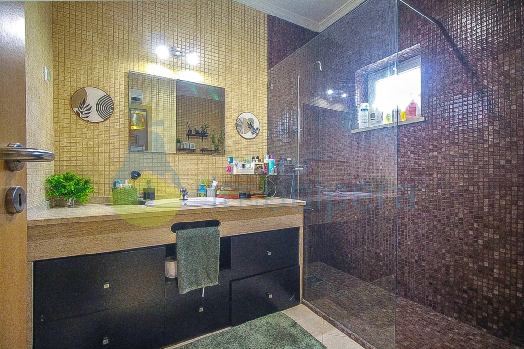 Apartamento T3 para Venda em Ferreiras Foto 25