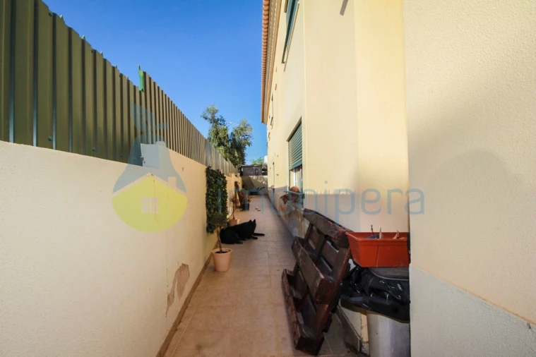 Apartamento T3 para Venda em Ferreiras Foto 29