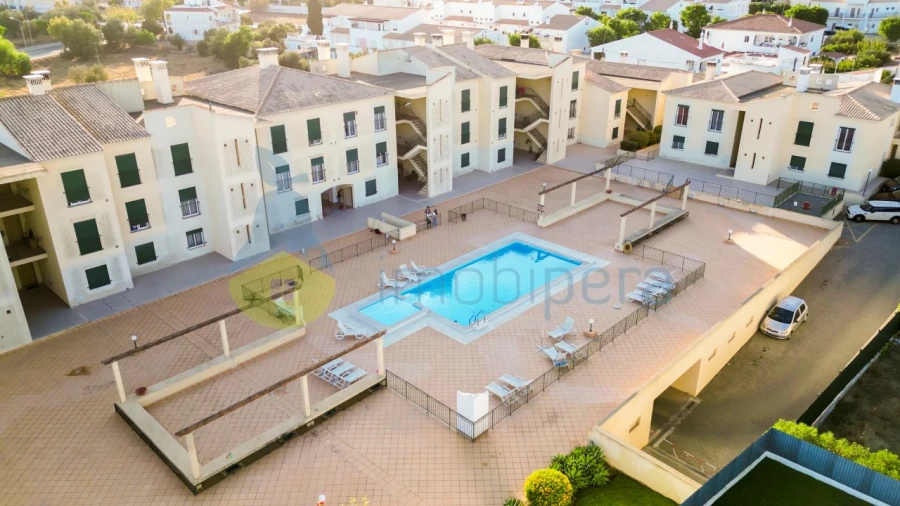 Apartamento T3 para Venda em Ferreiras Foto 1