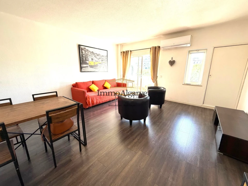 Apartamento T1 para Venda em Albufeira e Olhos de Água Foto 7