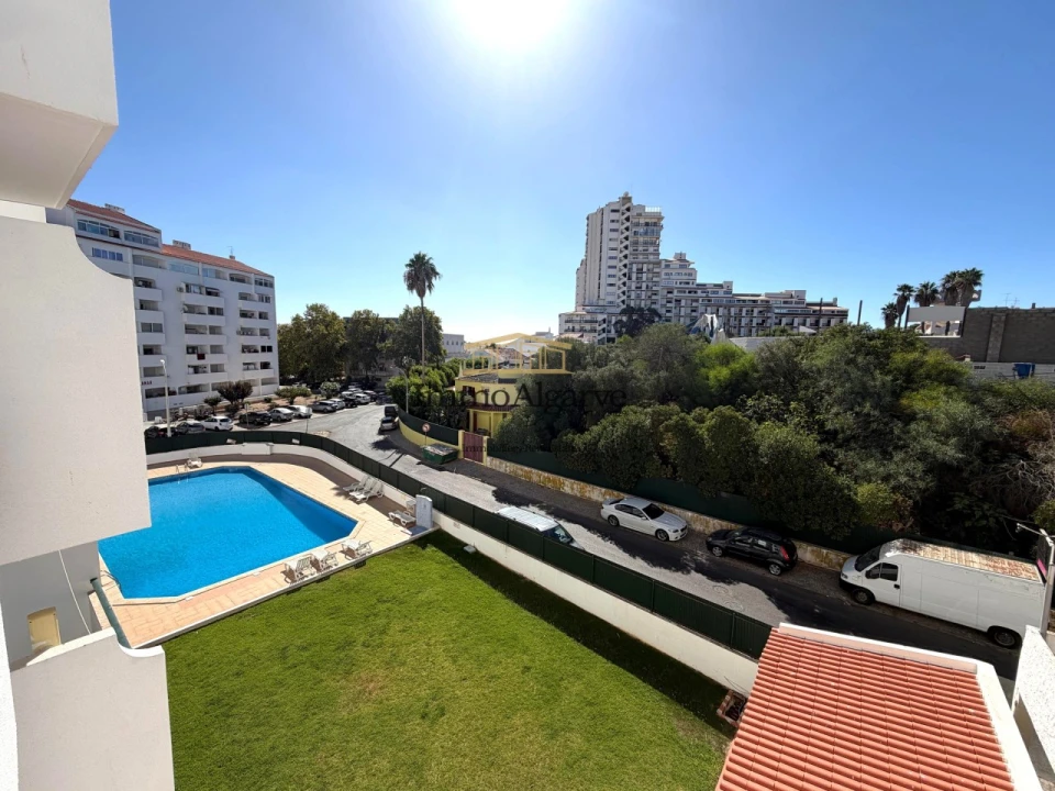 Apartamento T1 para Venda em Albufeira e Olhos de Água Foto 17