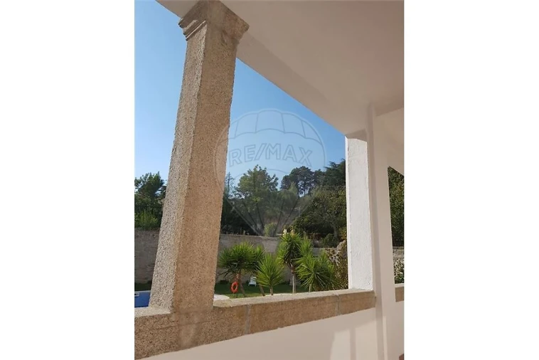 Prédio para Venda em Abrunhosa-A-Velha Foto 11