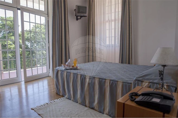 Prédio para Venda em Abrunhosa-A-Velha Foto 8