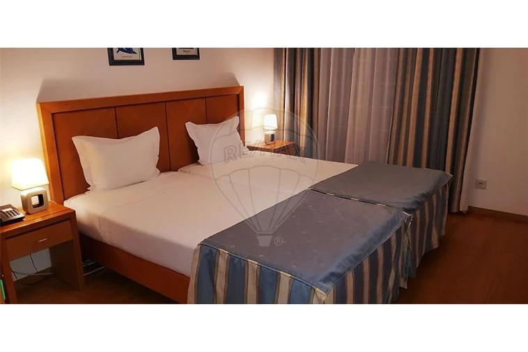 Prédio para Venda em Abrunhosa-A-Velha Foto 9