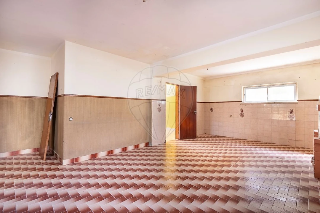 Moradia T5 para Venda em Campelos e Outeiro da Cabeça Foto 10