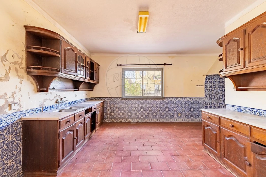 Moradia T5 para Venda em Campelos e Outeiro da Cabeça Foto 12