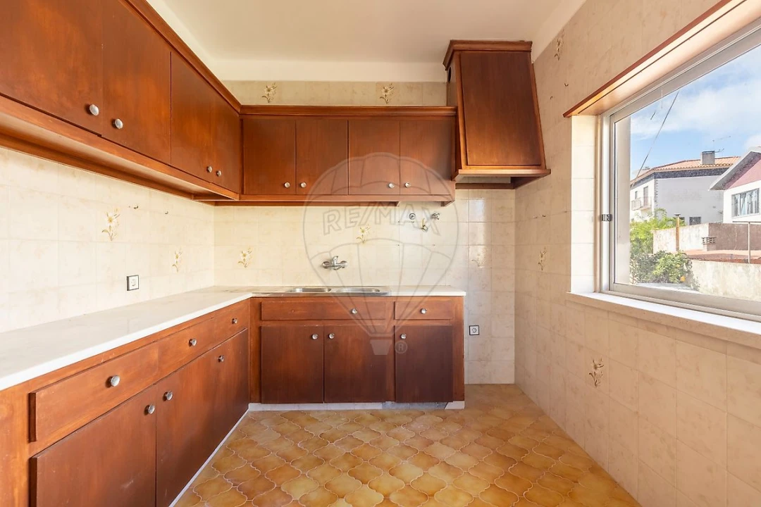 Moradia T5 para Venda em Campelos e Outeiro da Cabeça Foto 20