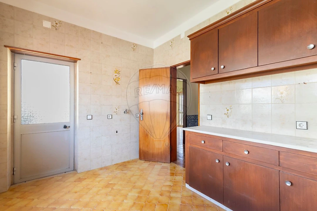 Moradia T5 para Venda em Campelos e Outeiro da Cabeça Foto 22