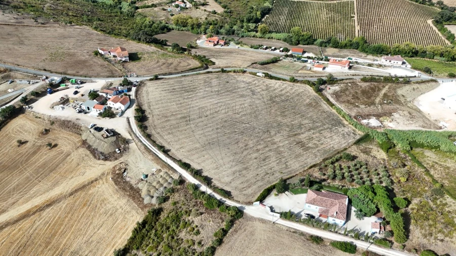 Terreno para Venda em Arruda dos Vinhos Foto 2